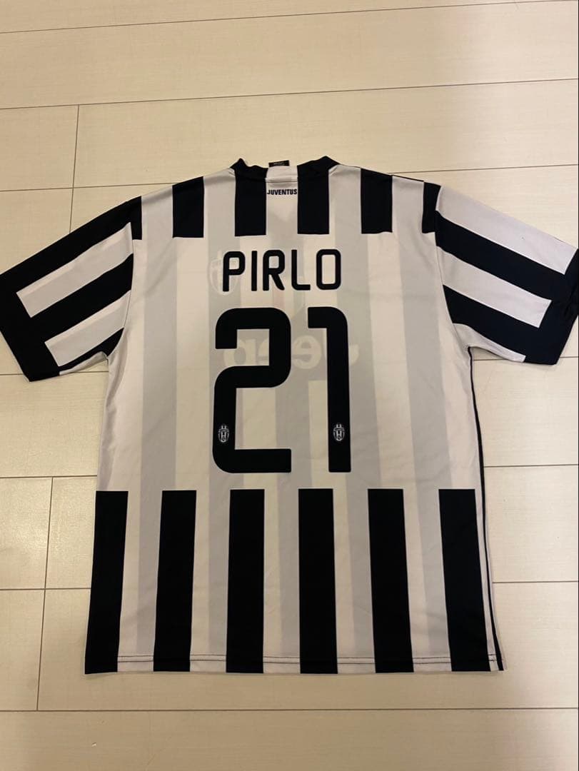 ユベントスユニフォーム ピルロ 21番
