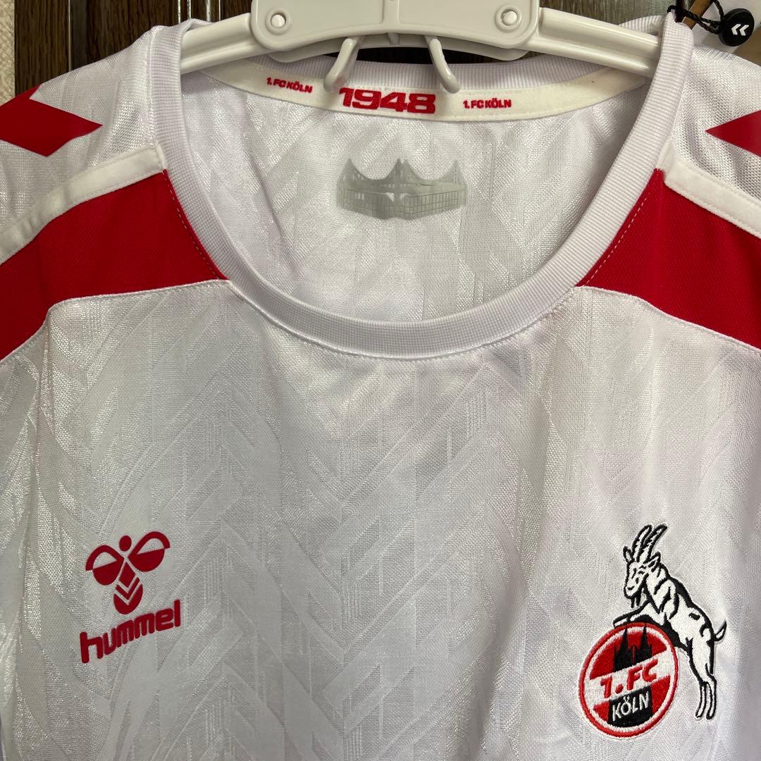 新品タグ付き　1.FC Köln ホームユニフォームhummel Oサイズ