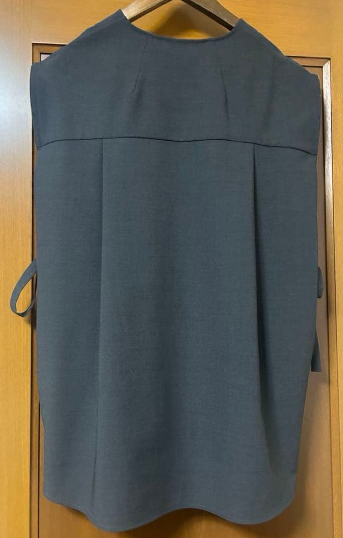 yori ハンサムVネックリボンジレ 美品