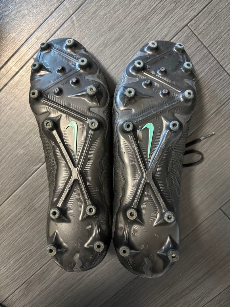 ナイキ ファントム GX 2 エリート 人工芝用 ローカット サッカースパイク