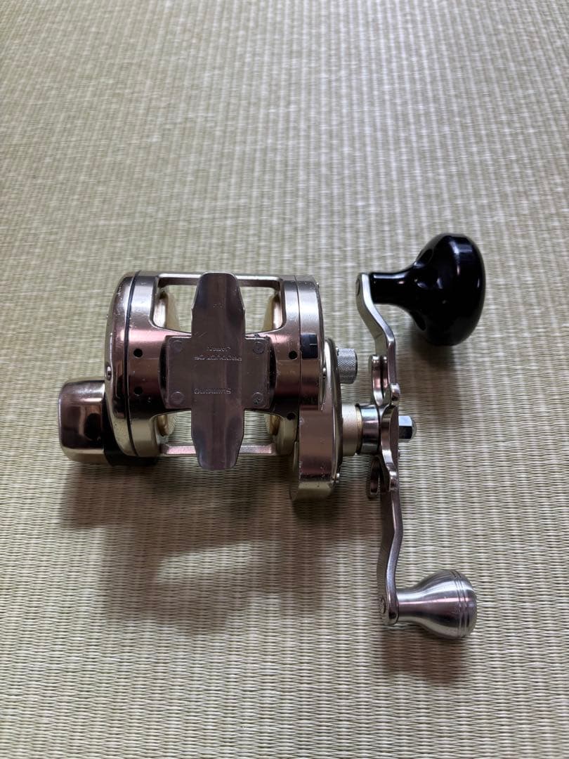 石鯛リール　シマノ海コン　3000 T