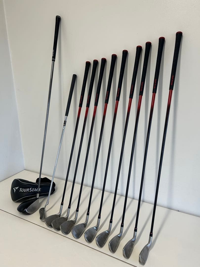 シルバースコット845sゴルフクラブセット一式。Srixon ゴルフバッグ