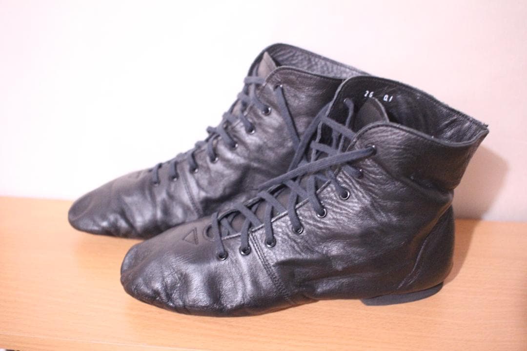 チャコット ミドルカットプリーツジャズシューズ（レザーソール）26.0ｃm