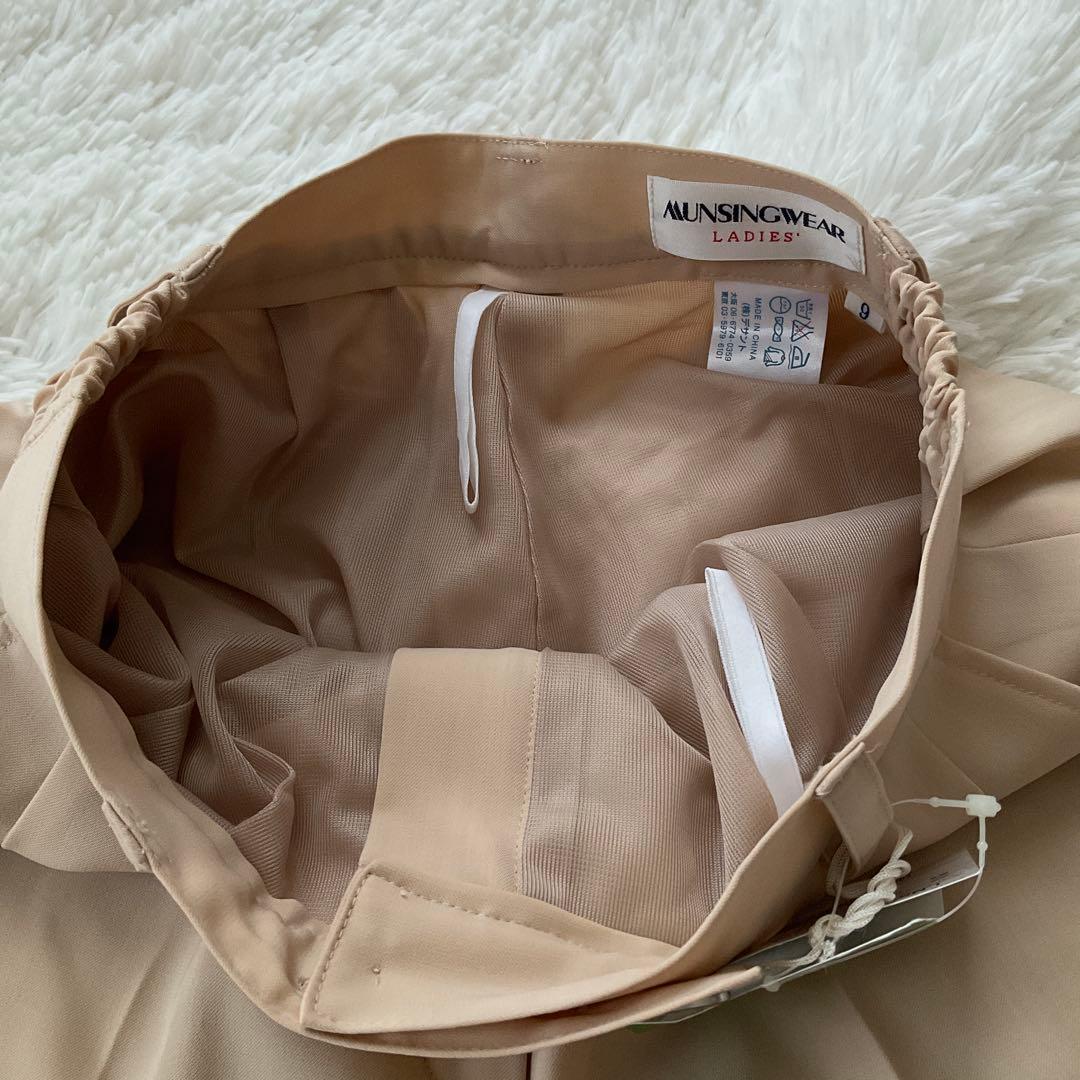未使用☆Munsingwear マンシングウェア☆パンツ 裏地あり ゴルフ