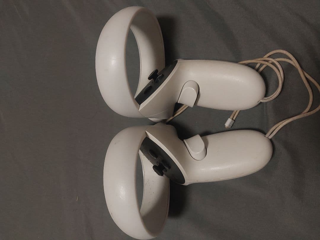  Quest 2（）L and R