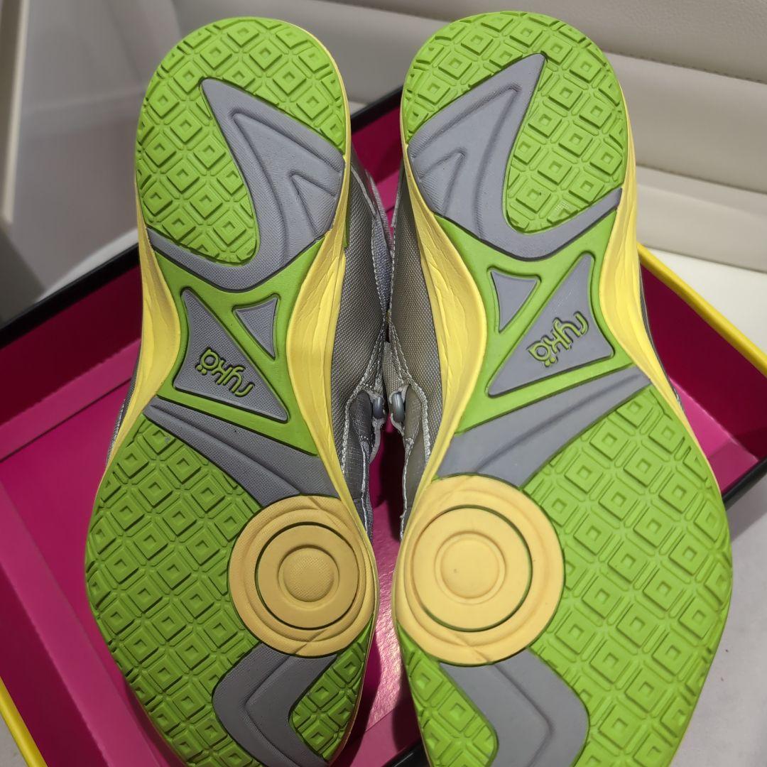 美品　ryka ZUMBA ダンスシューズ シルバー/イエロー 24.5cm