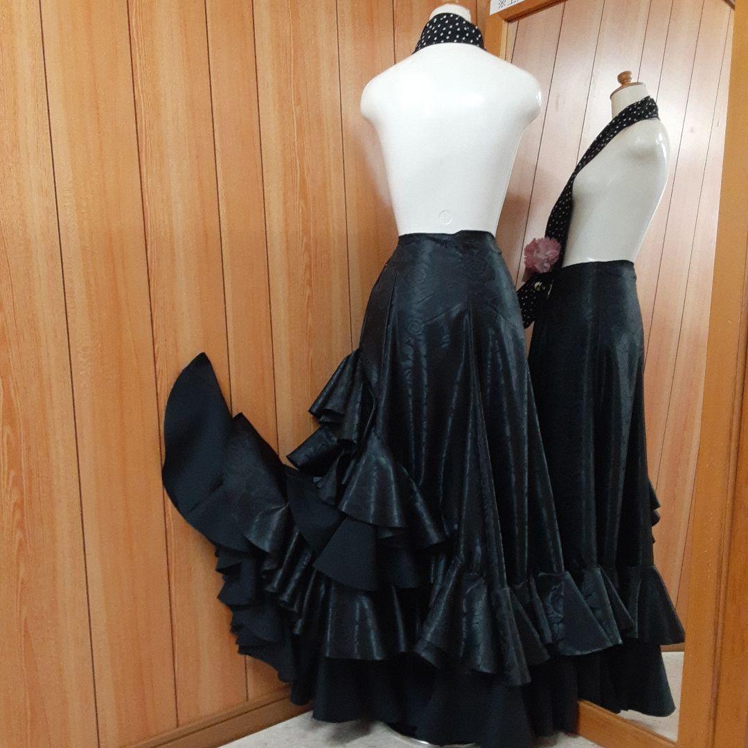 フラメンコ衣装　☆ブラックファルダ　豪華フリル♡