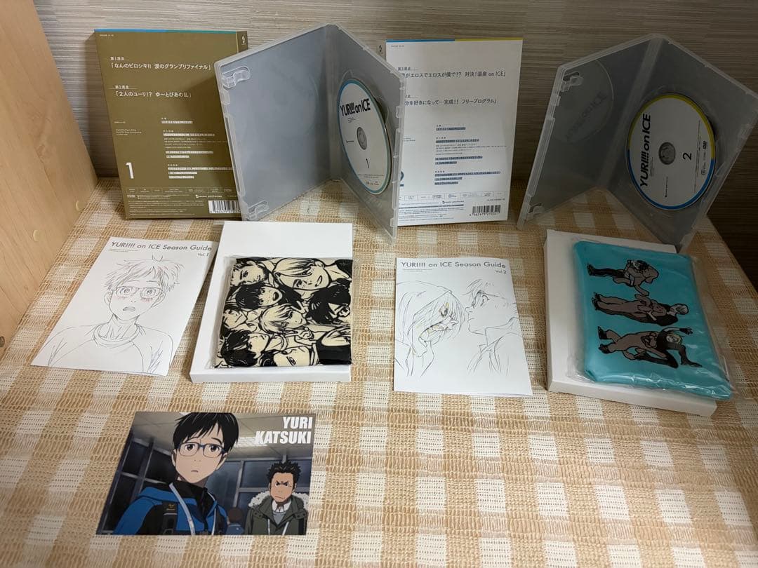 ユーリ!!! on ICE 初回全6巻セット　DVD/Blu-ray