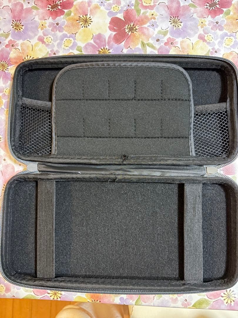 Nintendo Switch ネオンピンク/ネオンイエロー 本体