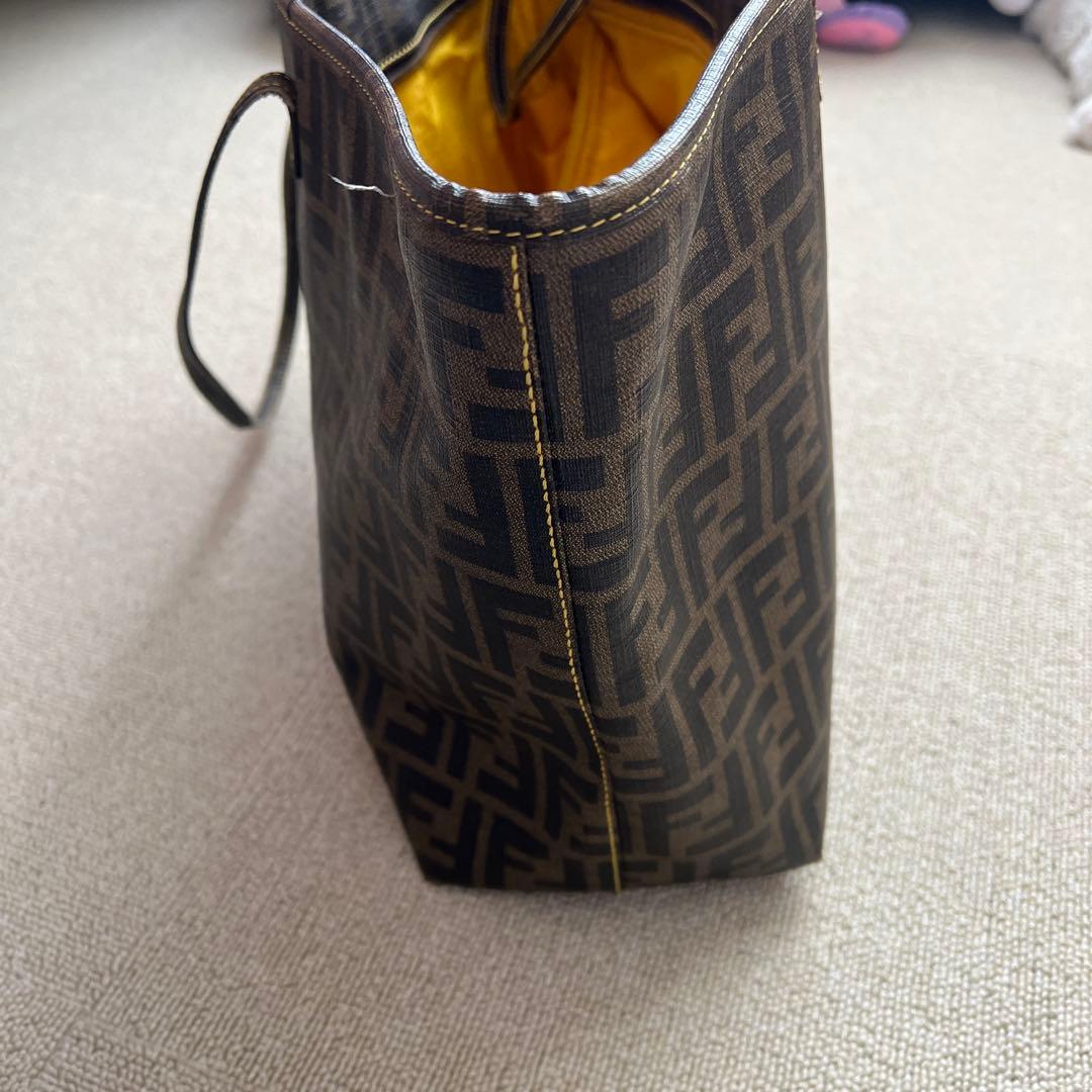 Fendi FFロゴ トートバッグ