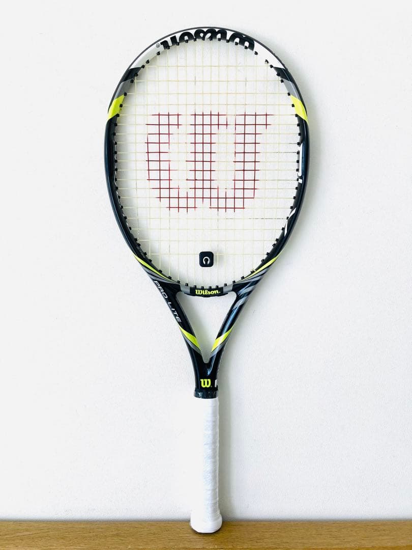 新品同様／ウィルソン『プロライト100』テニスラケット／G2／初心者／軽量／限定