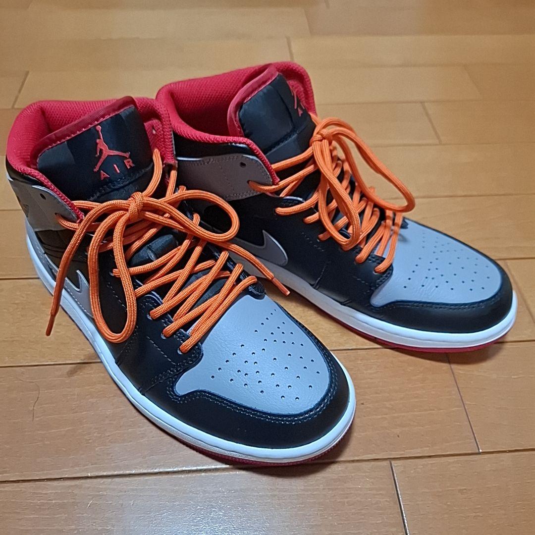 AIR JORDAN 1 MID ブラック/セメントグレー/ファイアレッド7.5
