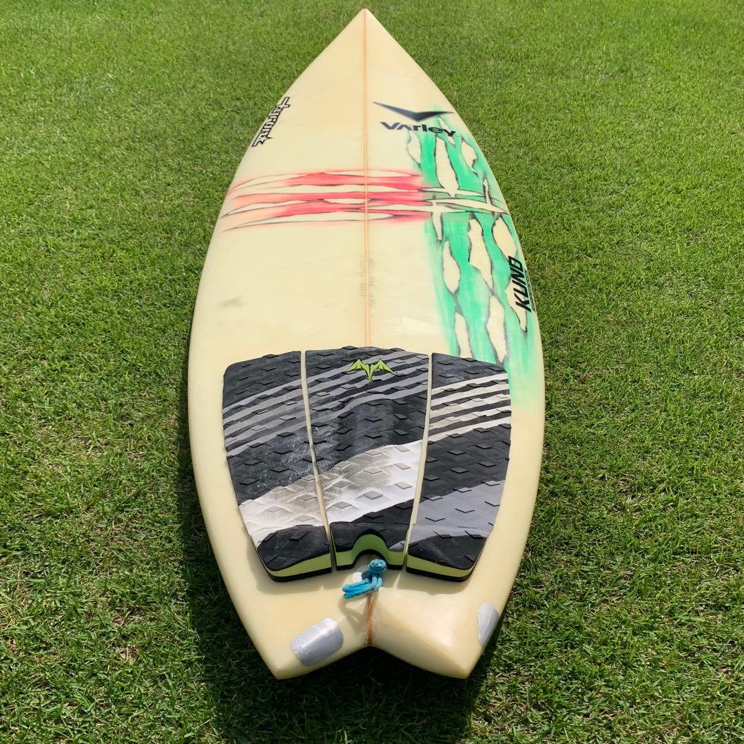 Varley ショートボード　サーフボード　5'10