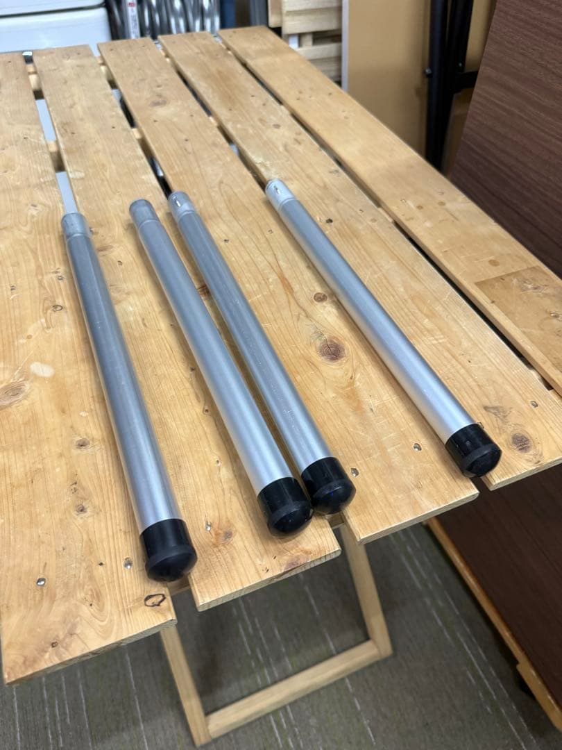 【美品】Coleman ナチュラルモザイク　リビングテーブル　60プラス