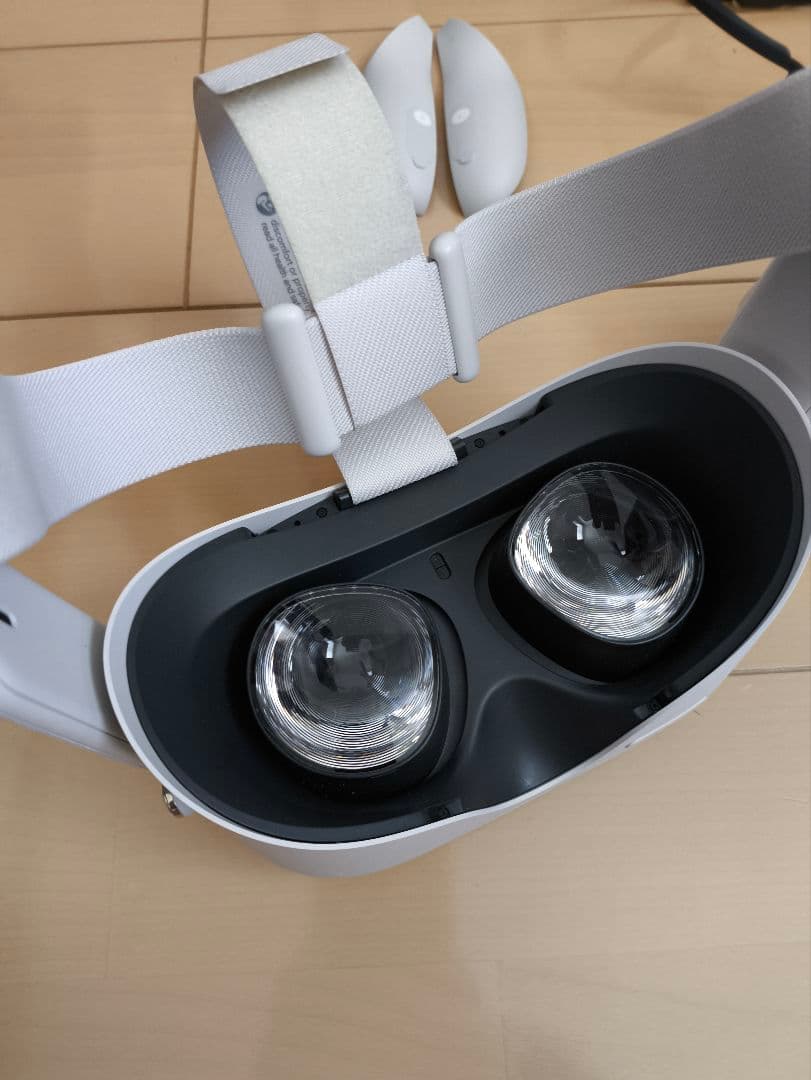 quest2 VR 64GB / Anker充電ステーション付