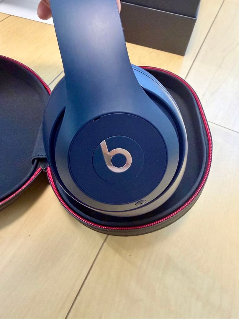 Beats Studio3 Wireless ネイビー