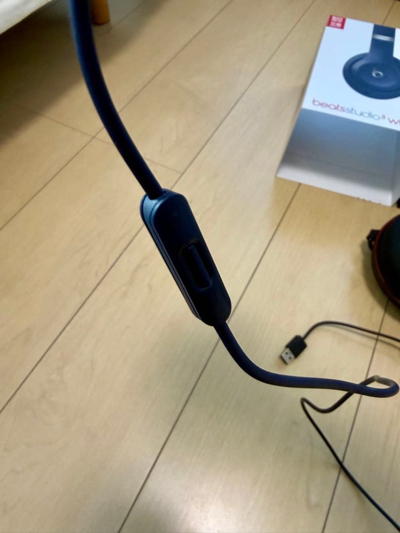 Beats Studio3 Wireless ネイビー