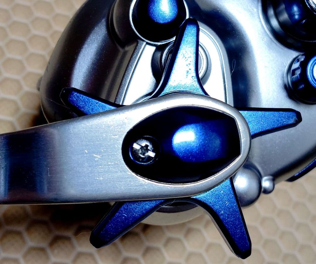 シマノ 電動リール 電動丸 3000H 美品 オーバーホールメンテナンス済み ②