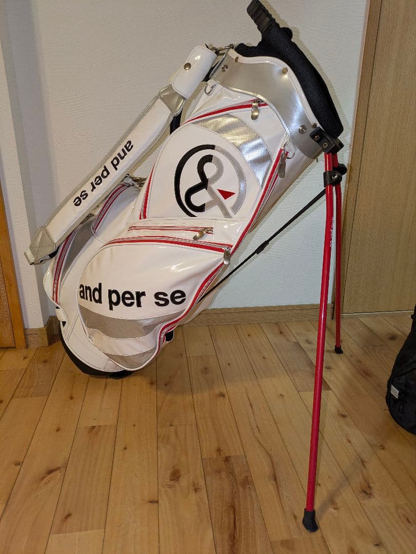 and par se アンパスィ　スタンド式 キャディバッグ ９型 お早めに‼️