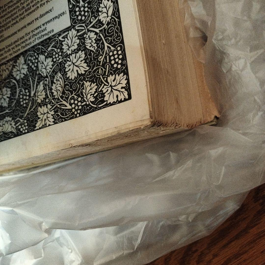 アート・デザイン・音楽 The Works of Geoffrey Chaucer