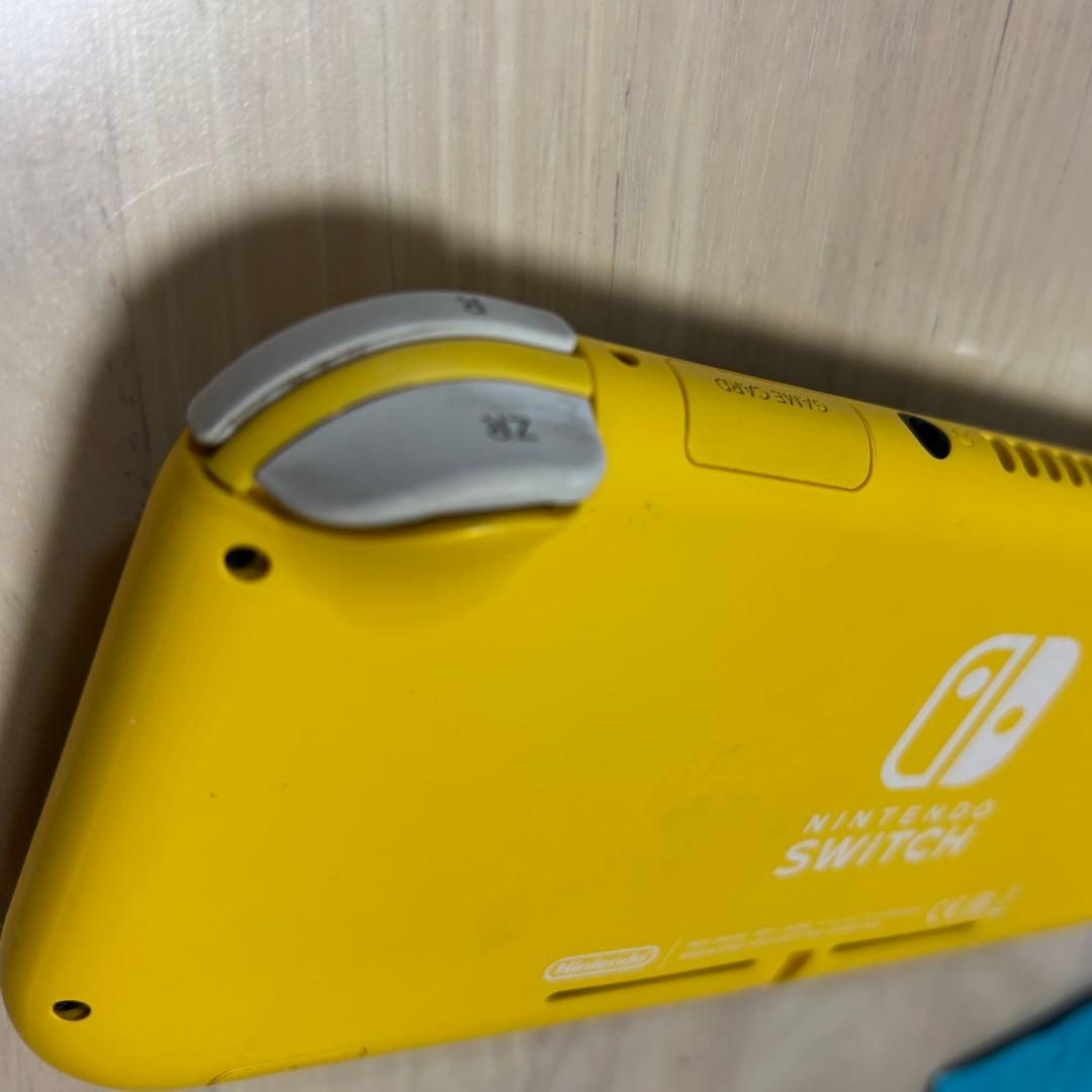 完全動作品中古スイッチライトNintendo Switch Lite イエロー