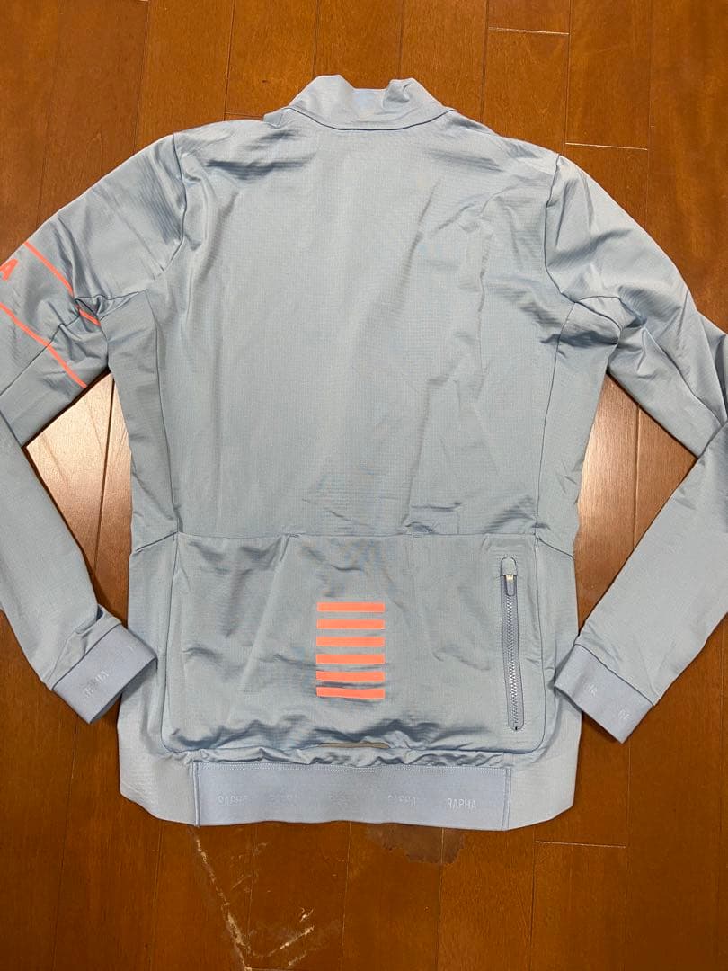 ★Raphaプロチームのミッドウェイトロングスリーブジャージ