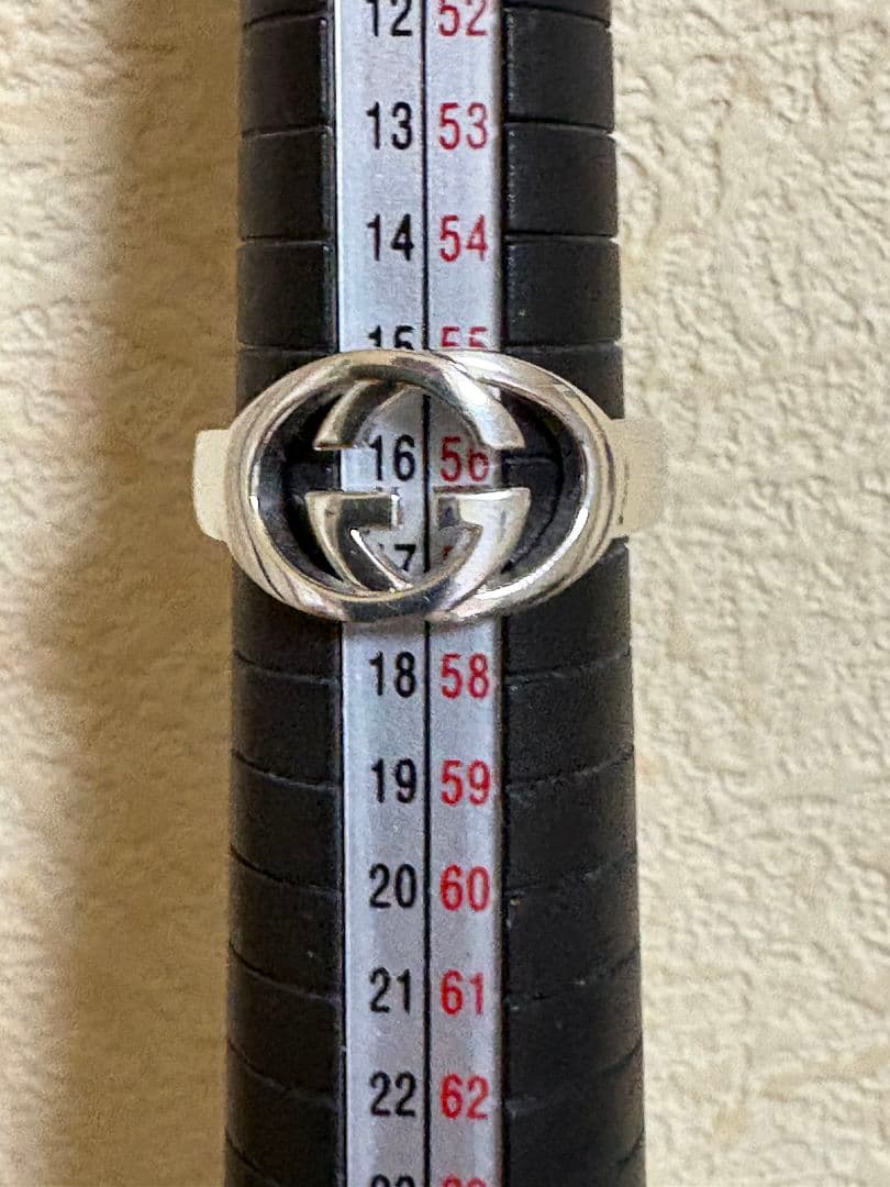 GUCCIブランデッドGインターロッキング刻印サイズ:17号【箱/ポーチ付】