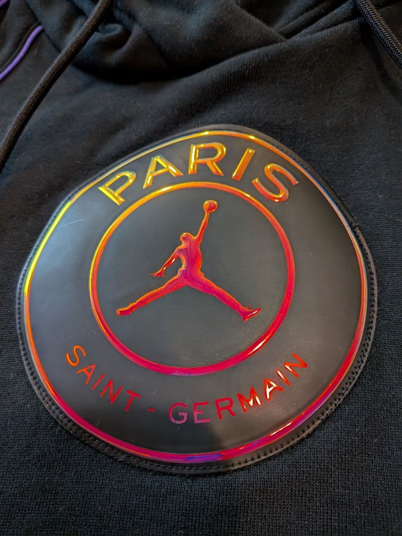 NIKE×ジョーダン×パリ・サンジェルマンコラボパーカーレディースモデル