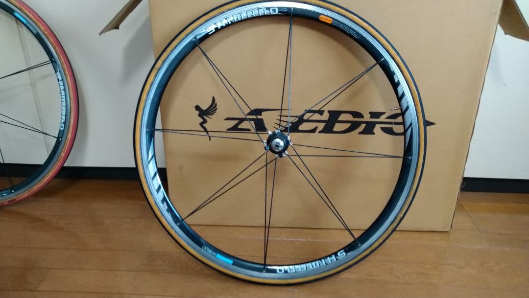 シマノ DURA ACE グレード WH-7701 チューブラー前後セット