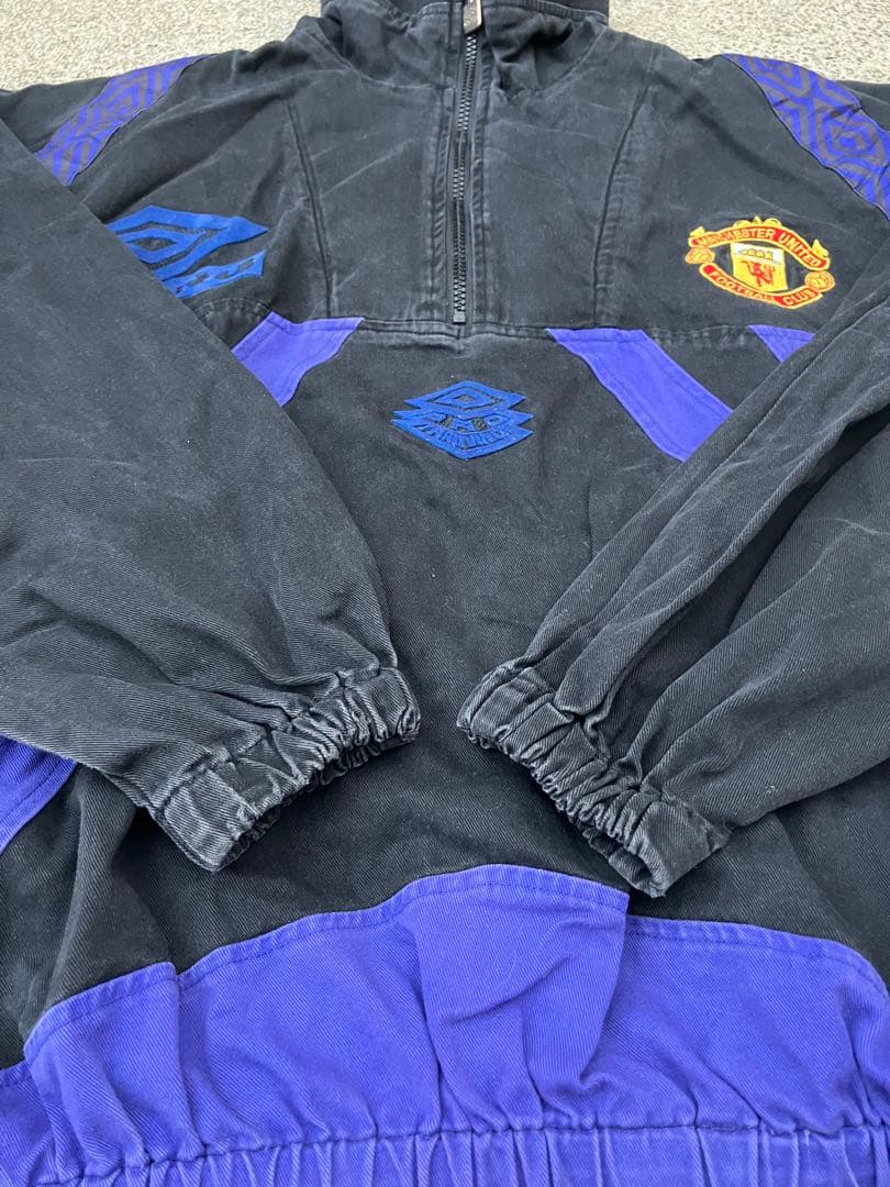 【超希少】アンブロxマンチェスターユナイテッド ドリルトップ　ビンテージM