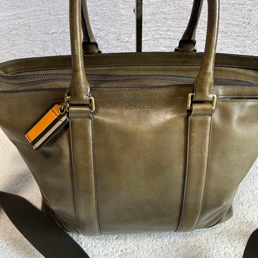 COACH コーチ トートバッグ 70600 レザートートバッグ　チャーム付き