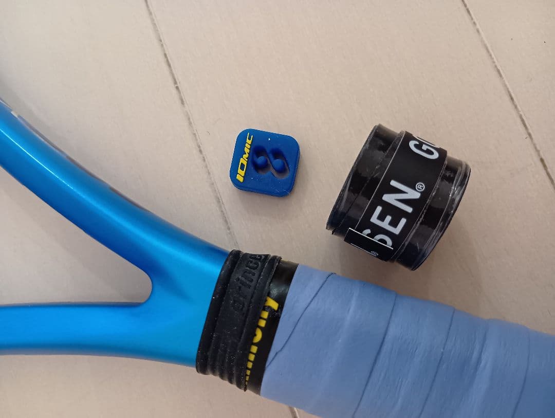 美品 DUNLOP FX500 /オマケあり。 神ラケット 初心者〜上級者まで！