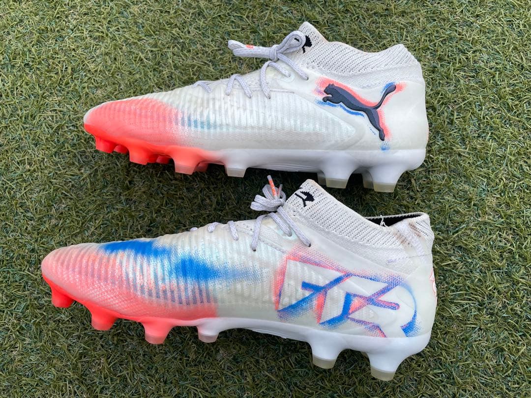 プーマ　フューチャー 8 アルティメット HG/AG 23100円　24.5cm