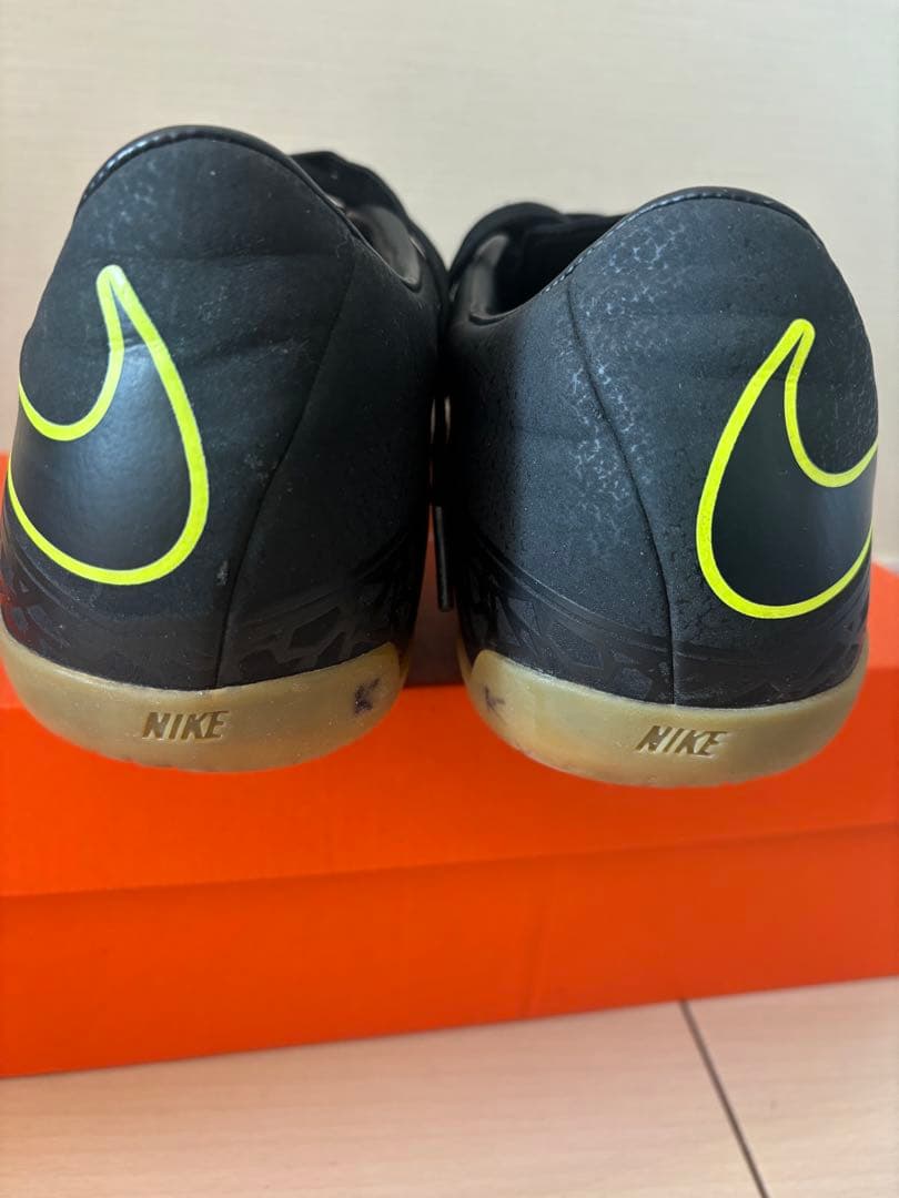 NIKE ハイパーヴェノム 25.0