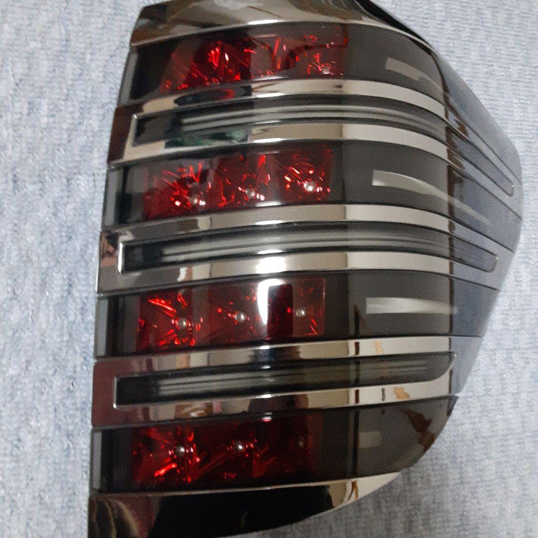 Sho Miura　ヴェルファイア　テールランプ