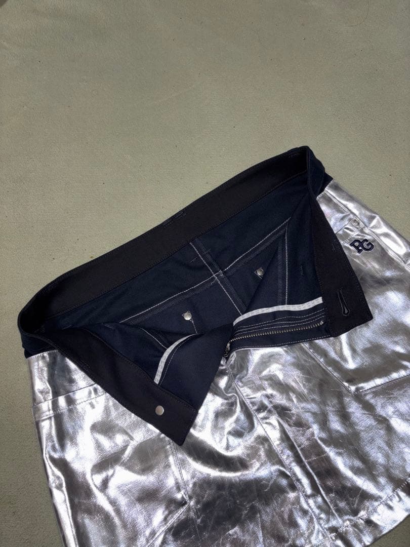 （美品）パーリーゲイツ、プラチナシルバー、スカート、サイズ1、希少品