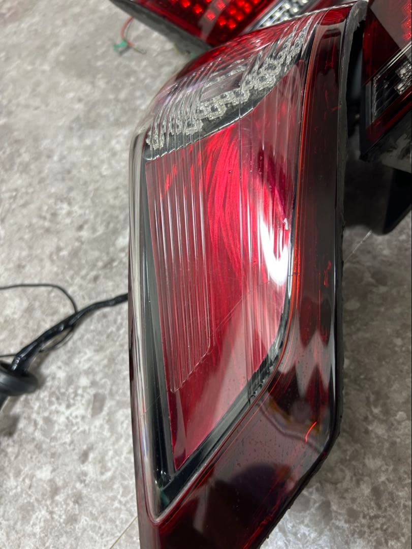 最終値下げ！！ホンダ オデッセイ RB3・RB4前期純正加工ワンオフテール