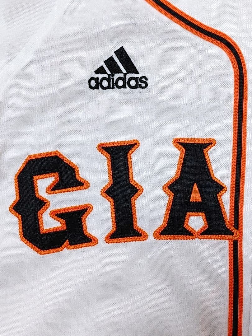 読売ジャイアンツ　坂本勇人　アディダス　ハイグレード　ユニフォーム　Mサイズ