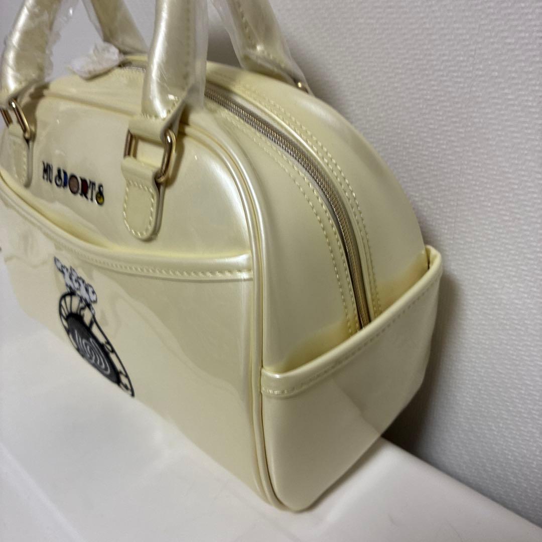 MU SPORTS アイボリー 犬柄　ラウンドバッグ