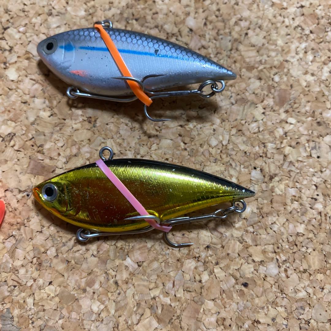 TDルアーまとめ売り　チームダイワ22個タックルボックス付き送料込み