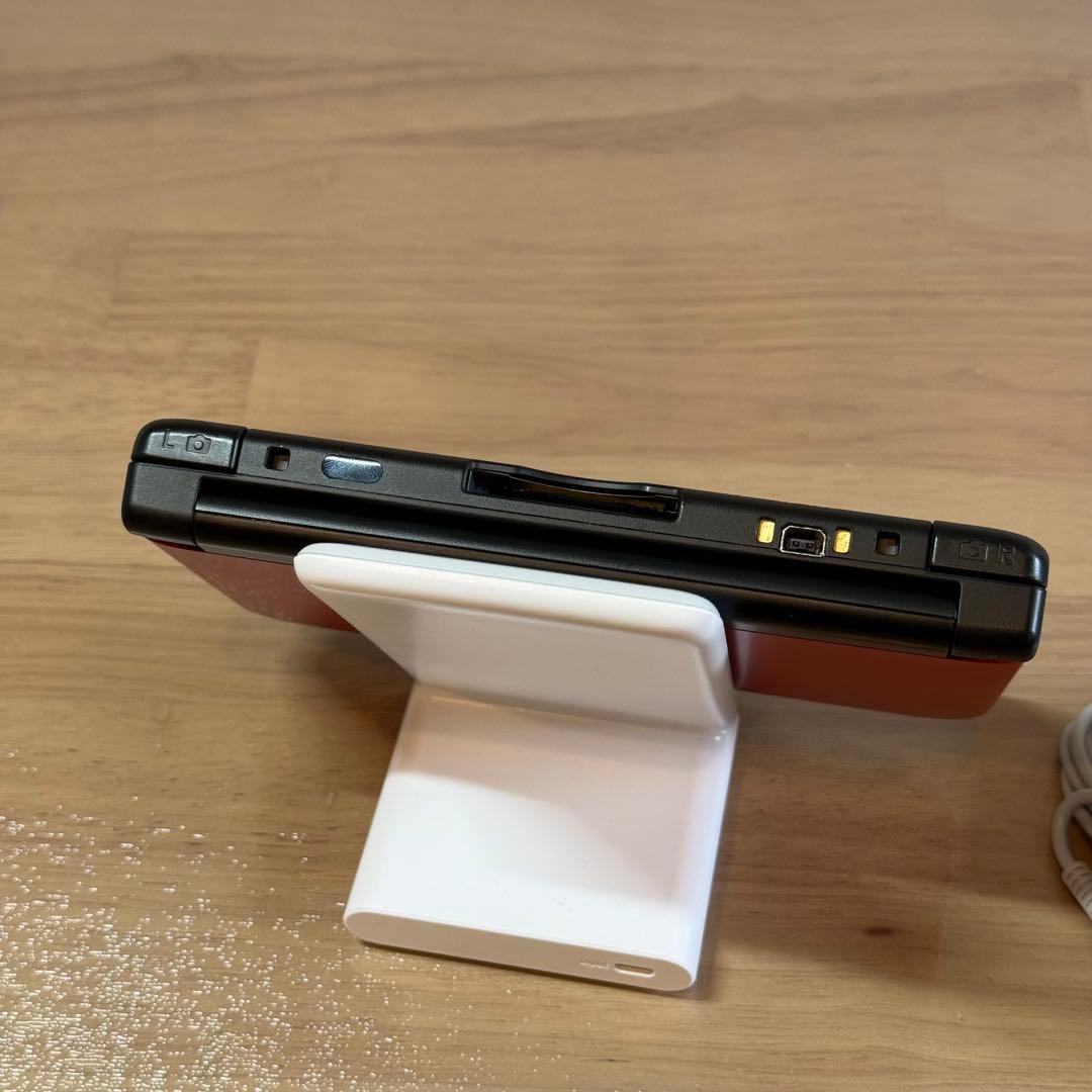 6-168【美品】ニンテンドー3DS LL レッド×ブラック