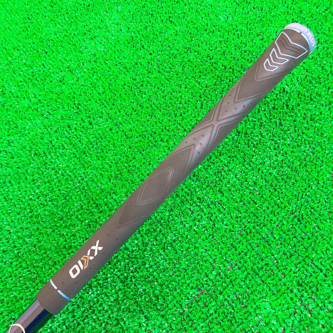 ② 極美品　屋外未使用　XXIO MP1300 7番　レディース　単品　Ｌ