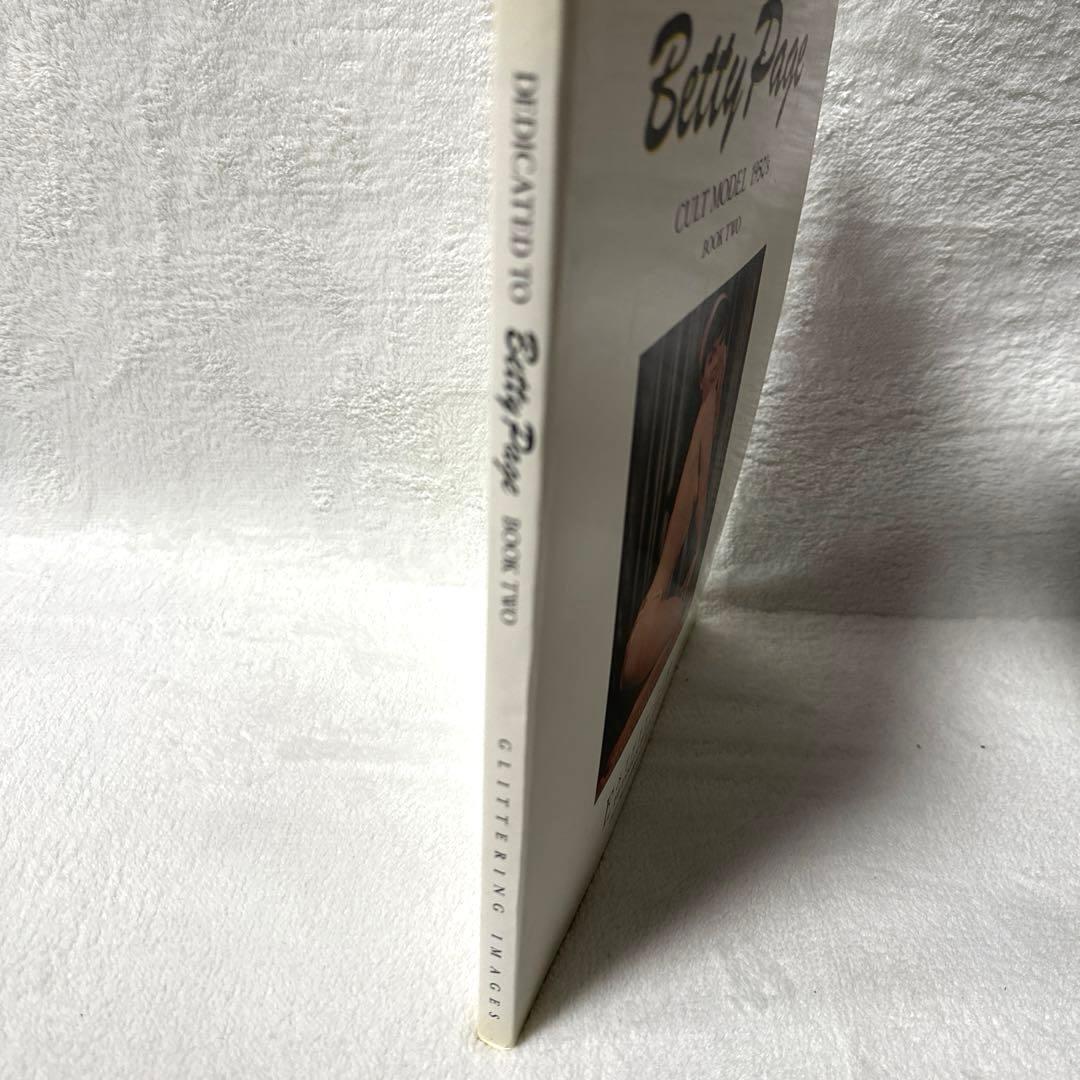 ベティ・ペイジ Betty PAGE 1950年代 カルトモデルBOOK TWO