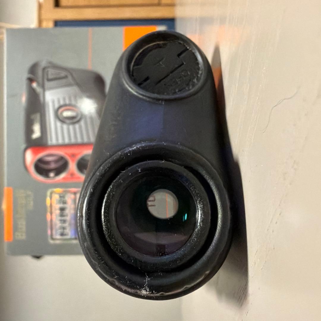 Bushnell Tour V5 ゴルフ用距離計 ボーナスパック付き