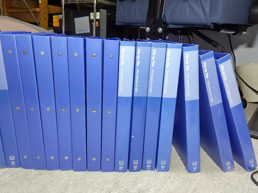 【33冊】Beautone ビュートン A4リングバインダー　RB-A4W-B