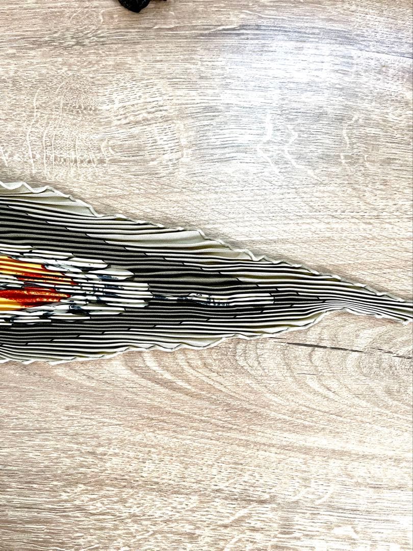 お値下げしましたHERMESプリーツカレスカーフ「PLAZA DE TOROS」