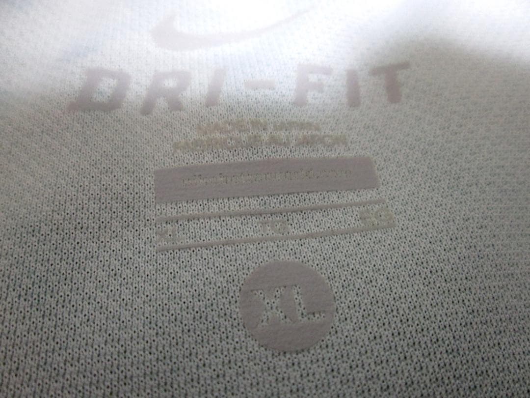 ナイキ　NIKE　浦和レッズ　２０１５　トレーニングマッチ　ユニフォーム