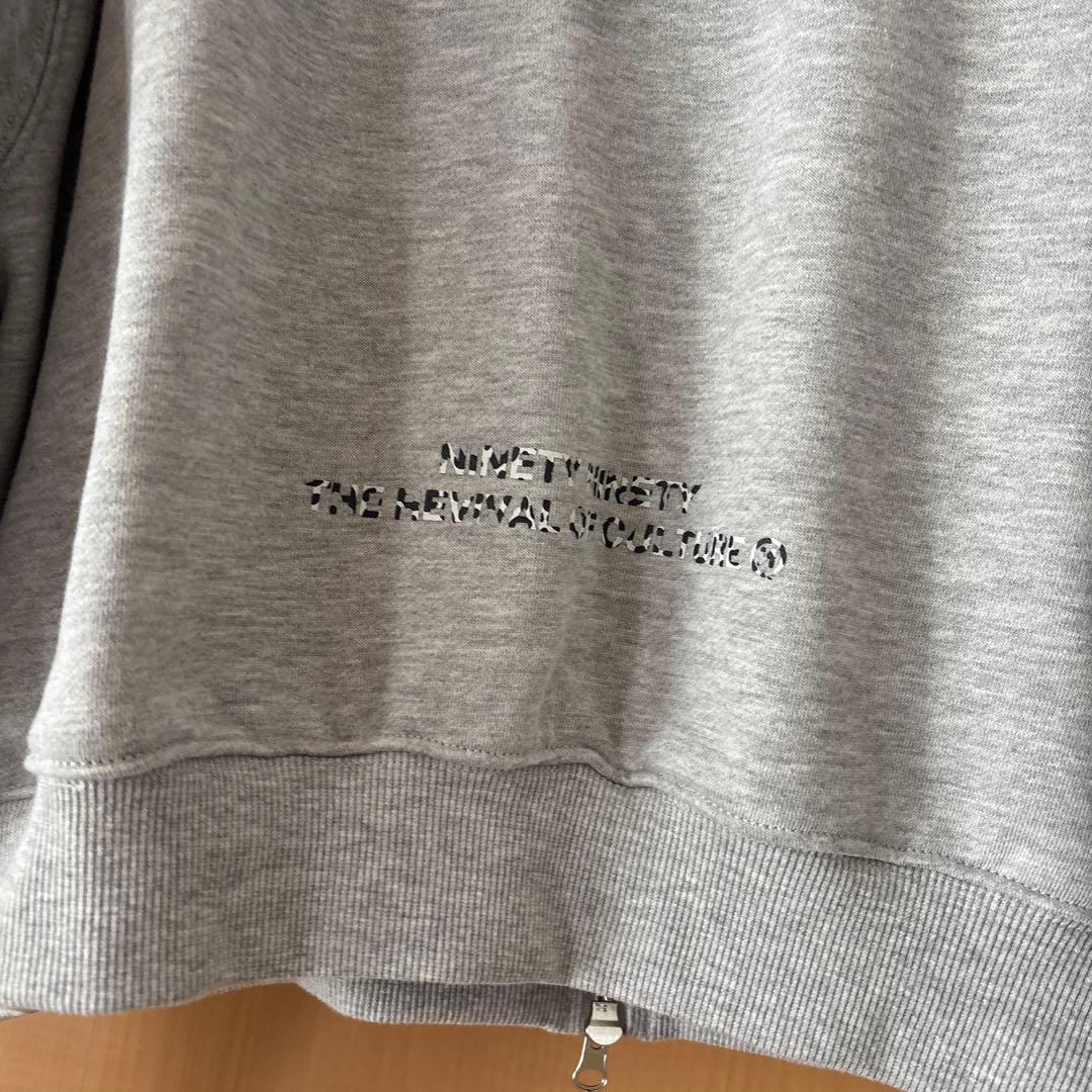 9090 girl ×HELLO KITTY 90 Logo Fur Zip