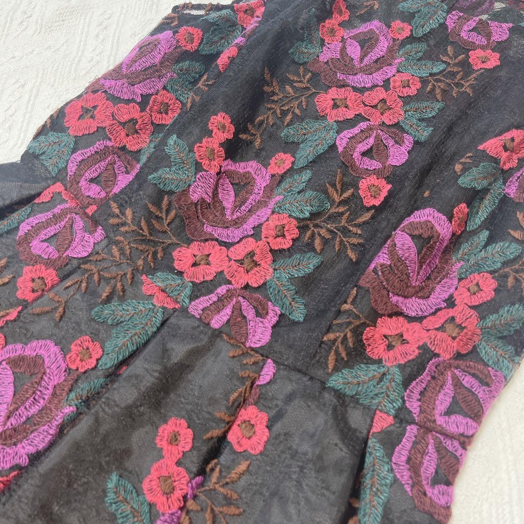 豪華⭐︎グレースクラス　グレースコンチネンタル　チュールフラワー刺繍ワンピース