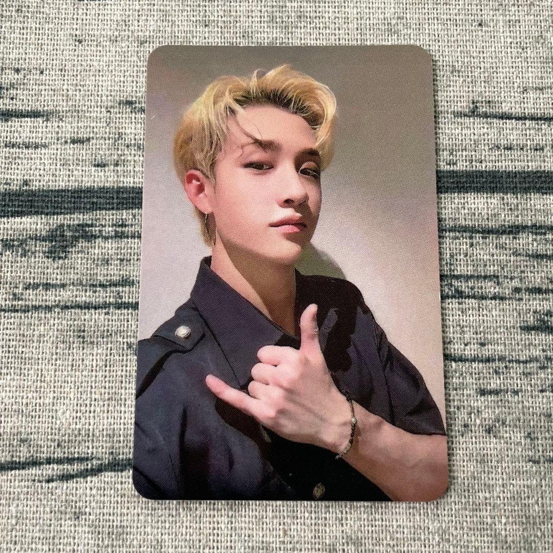 バンチャン StrayKids 台湾盤 限定 YELLOW WOOD トレカ